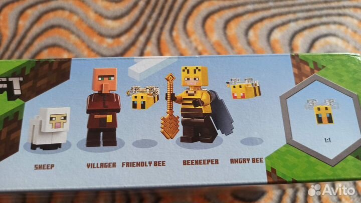 Lego Minecraft 21165, The Bee farm (пасека)