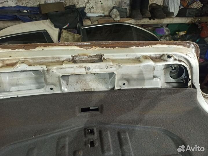 Крышка багажника BMW e 39 седан 1997 г
