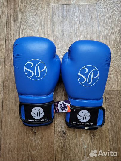 Боксерские перчатки 12 oz
