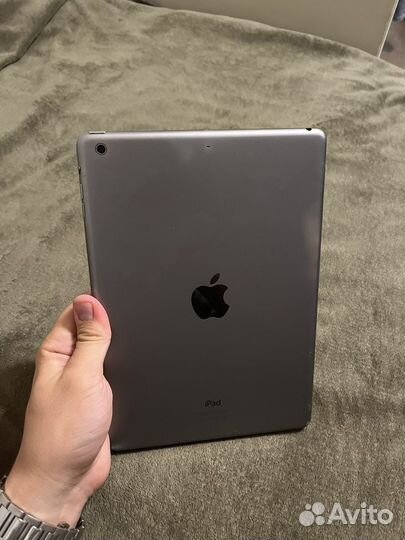 Продам iPad Air 1 не рабочий