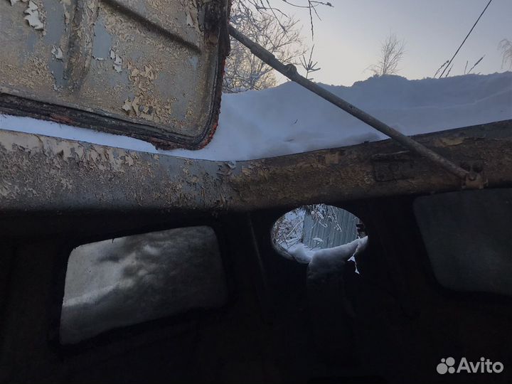 Спасательная шлюпка