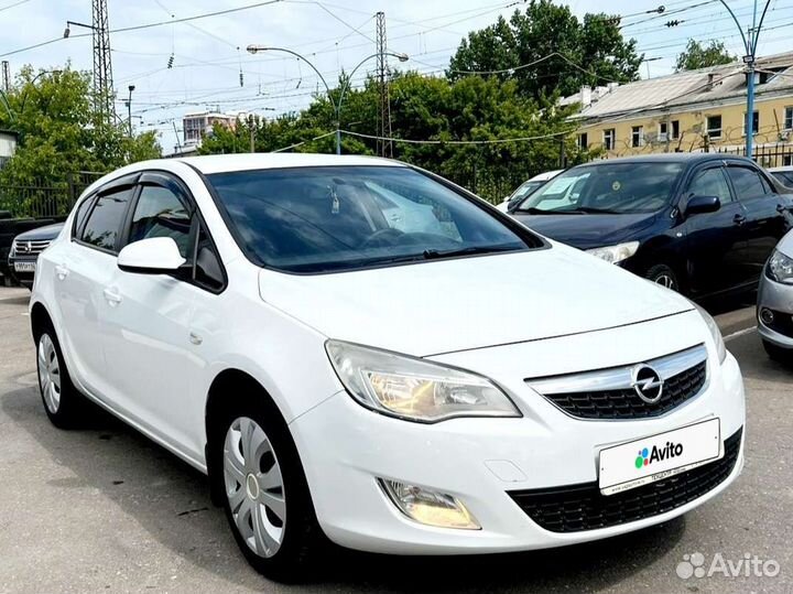 Opel Astra 1.6 AT, 2012, 158 000 км