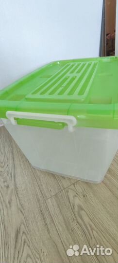 Ящик с крышкой 75 л, на колесиках