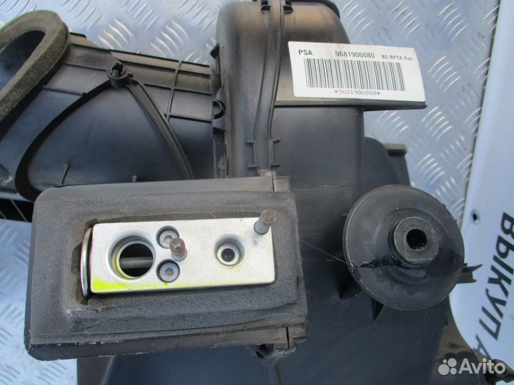 Корпус отопителя Citroen C4 2007г