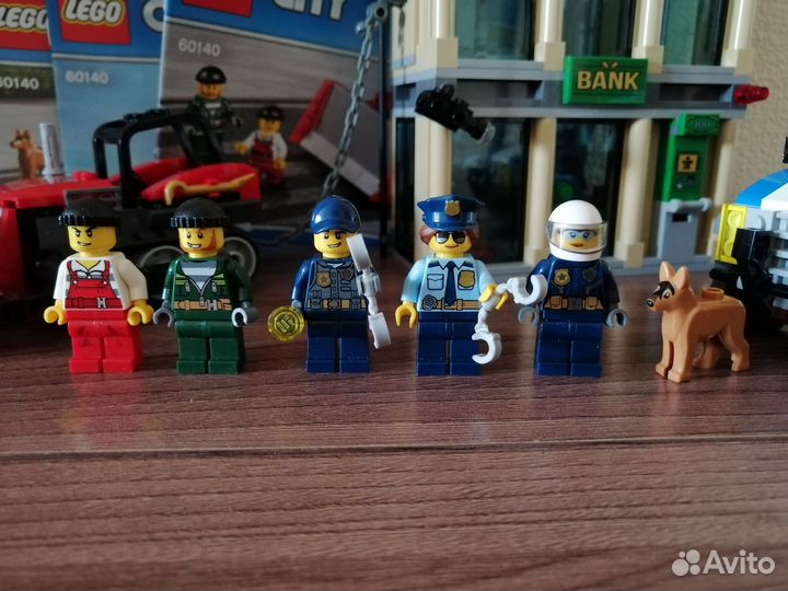 Lego City 60140 Ограбление на бульдозере