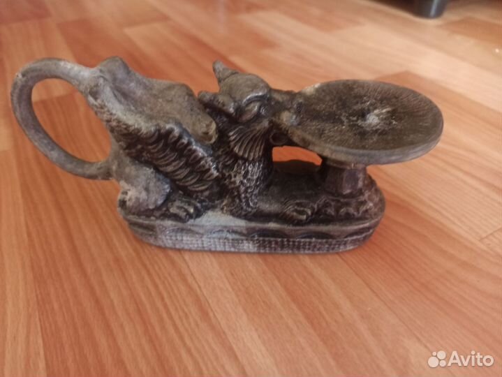 Подсвечник