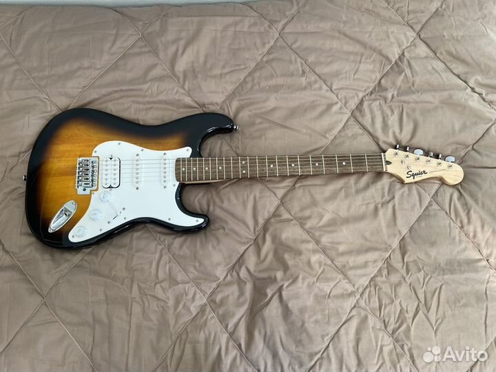 Гитара Fender Squier Stratocaster