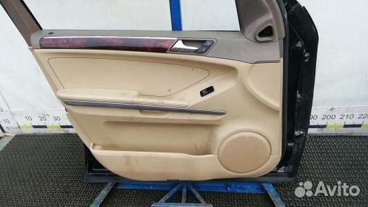 Дверь передняя левая mercedes benz M-class W164 (6