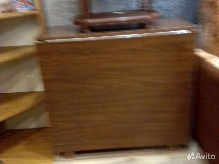 Столы разные