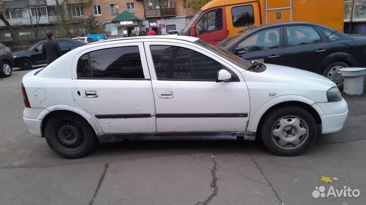 Opel Astra 1.7 МТ, 1998, 200 000 км