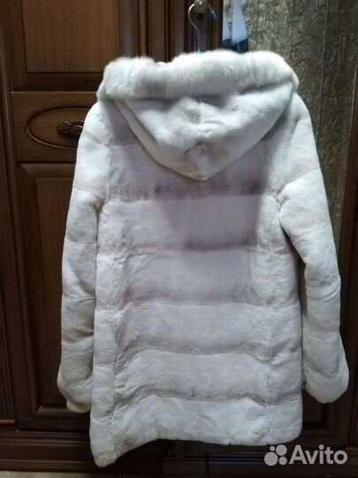 Шуба из бобрика