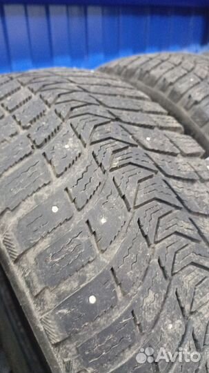 Meshiline MH777 215/55 R17