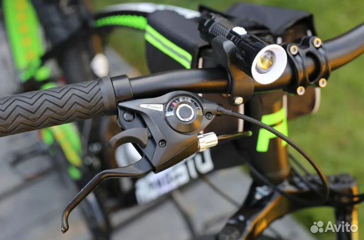 Взрослый новый фетбайк 26