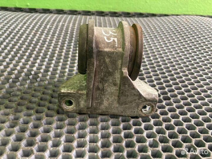 Кронштейн радиатора MAN TGX