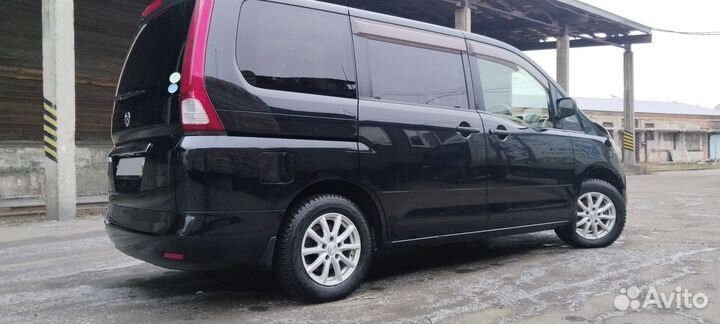 Nissan Serena 2.0 CVT, 2007, 206 000 км