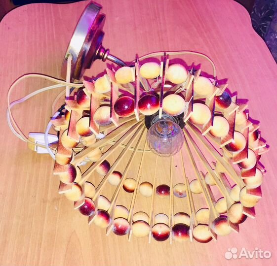 Комплект из люстры и двух светильников