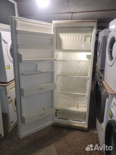 Холодильник stinol