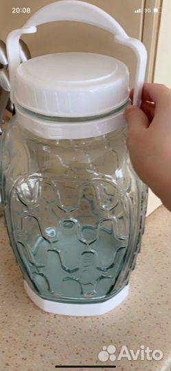 Банка с ручкой