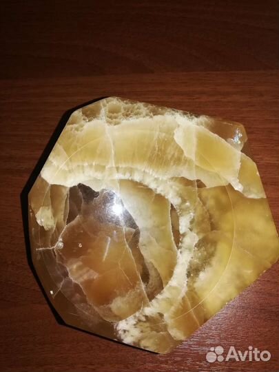 Изделия из оникса