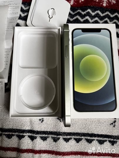 iPhone 12 64gb green