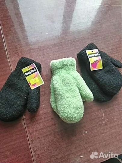 Варежки новые