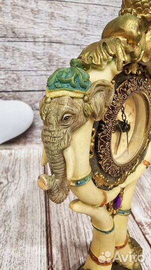 Часы настольные