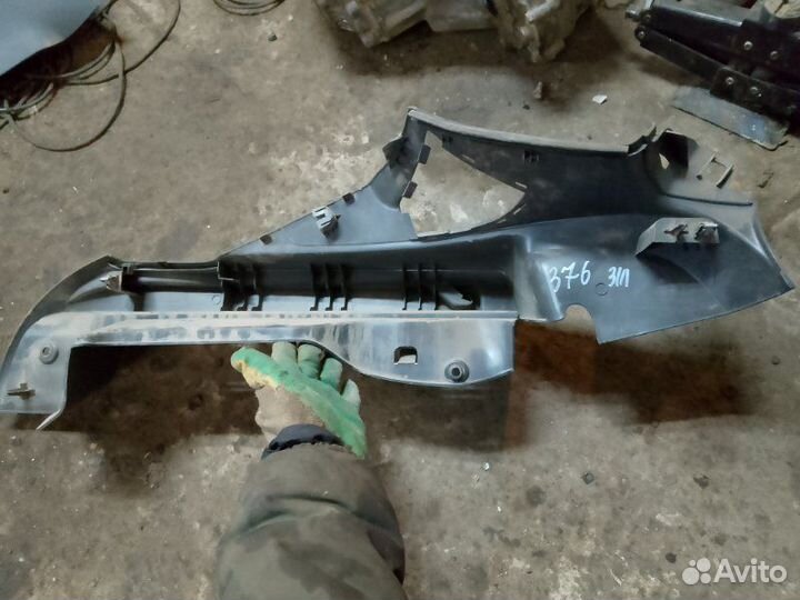 Пластик салона задний левый Ford Focus 2 2