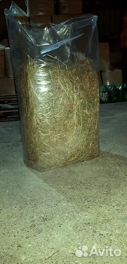 Сено солома в Пос Аннино