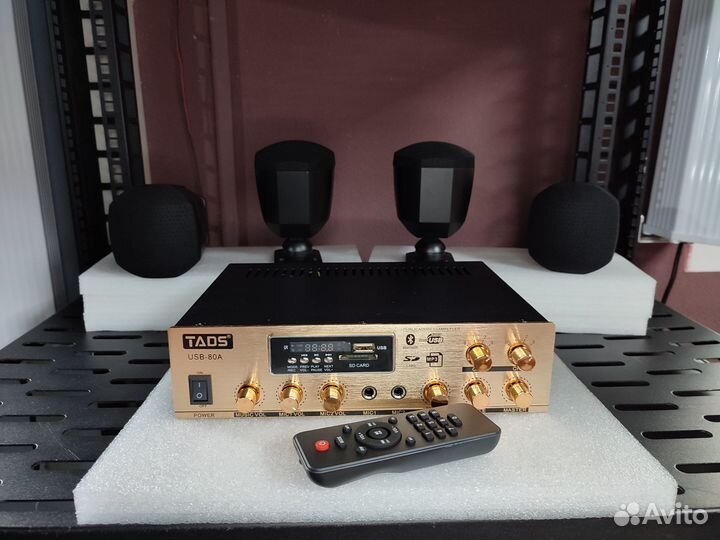 Фоновая музыка для кафе