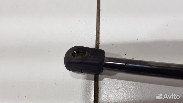 Амортизатор багажника (Zotye T600)