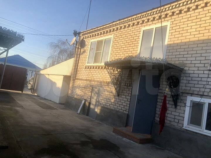 Дом 180 м² на участке 18 сот.