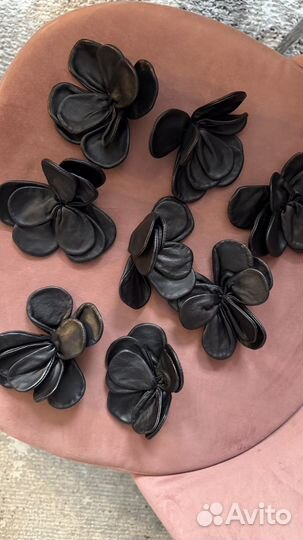 Кожаные розы нашивка на верхнюю одежду