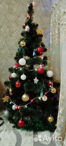 Елка искусственная бу с игрушками