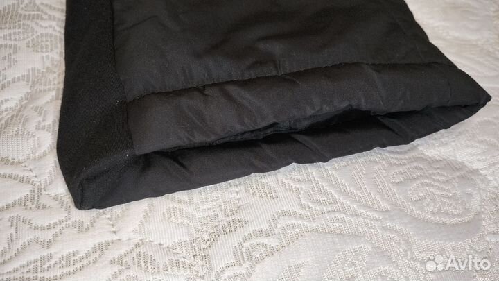 Утепленные брюки Ostin на девочку 152, сост. новое