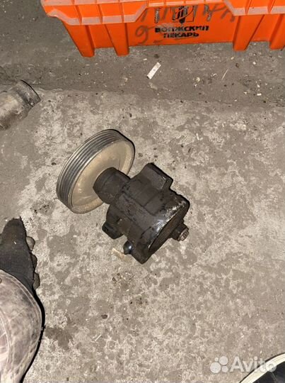 Насос гидроусилителя Hyundai Elantra J1