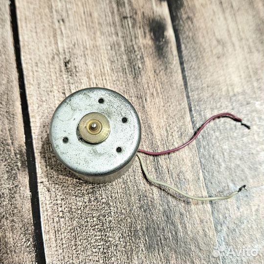 Электродвигатель дп39-0,1-2