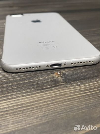 iPhone 8 Plus, 64 ГБ