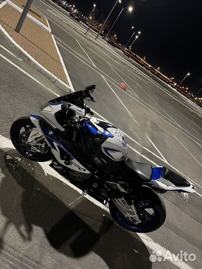 BMW s1000rr hp4