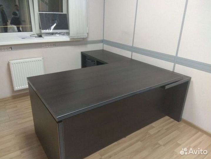 Стол для руководителя венге