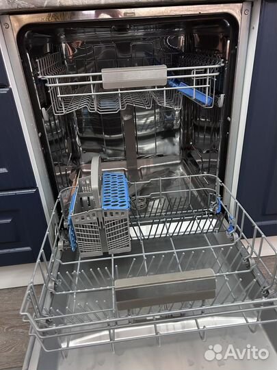 Посудомоечная машина 60 см Midea