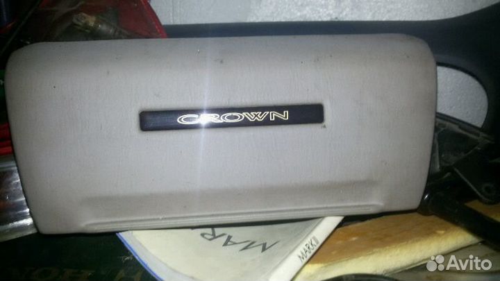 Крышка бордочка на Т. Краун1999-2003г