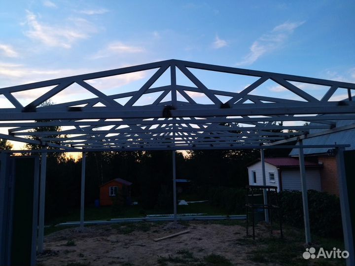 Двускатный навес из профнастила