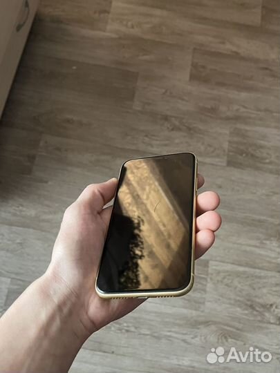 iPhone Xr, 128 ГБ