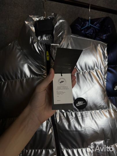 Жилетки Nike DRY глянцевые