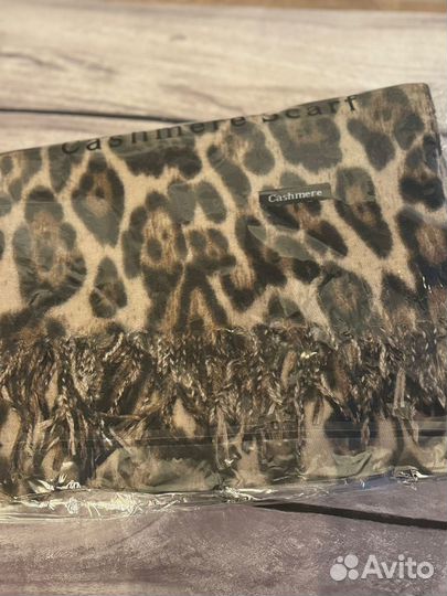Шарф палантин леопардовый