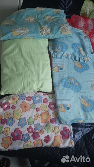 Пледик, комплект в коляску,подушки в кроватку