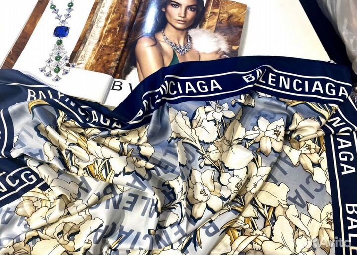 Платок шейный шарфик пашмина синий сад