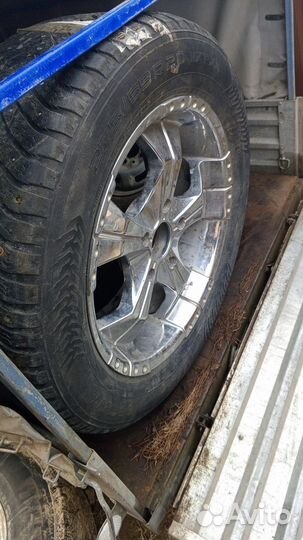 Диски toyota land cruiser r 20 (в сборе) 4 штуки