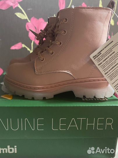 Ботинки для девочки новые