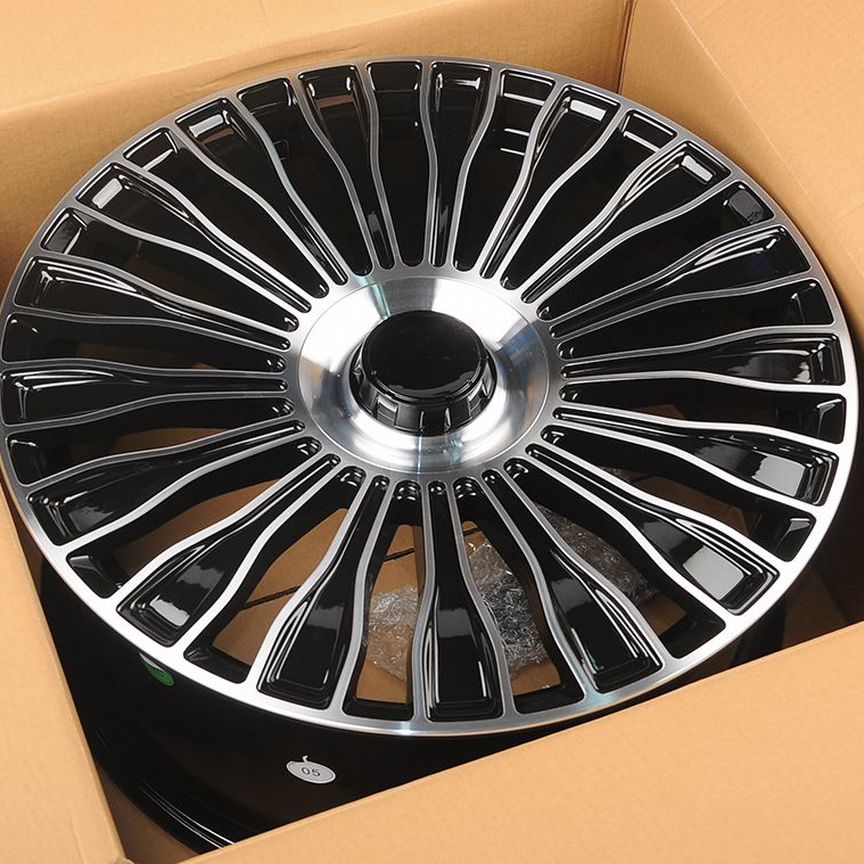 Диски на Maybach(W223,W222) KoKo Kuture 0313 9x21/5x112 D66.6 ET30 BKF литой